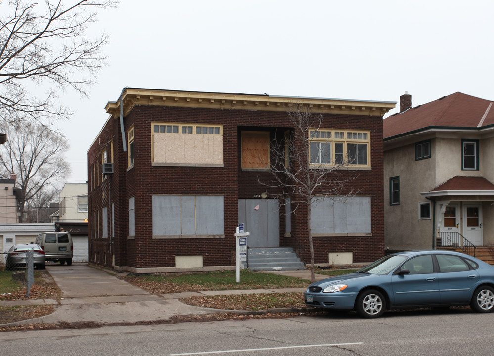 3633 Park Ave in Minneapolis, MN - Foto de edificio