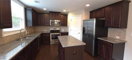 2239 Bender Trail in Buford, GA - Building Photo - Building Photo