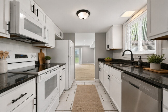 property at 4308 Lori Dr