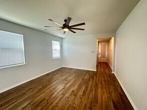 192 Coby Ln in Richmond Hill, GA - Building Photo - Building Photo