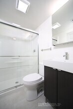 8 Darling St, Unit 2 in Boston, MA - Building Photo - Building Photo
