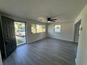 1129 Baldwin St in Elkhart, IN - Building Photo - Building Photo