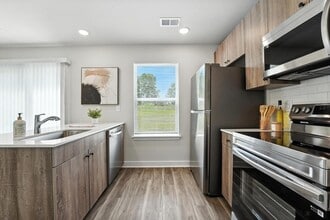 Rustic Heights in Oak Grove, MO - Foto de edificio - Building Photo