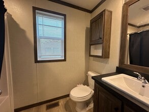 76 E U.S. Hwy 6 in Valparaiso, IN - Building Photo - Building Photo