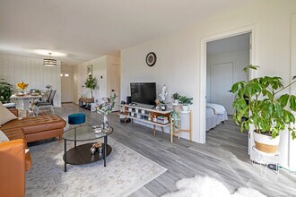 39 Lance Cir in Bridgeport, CT - Building Photo - Building Photo