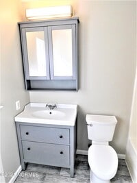 100 Meadowbrook Ln photo'