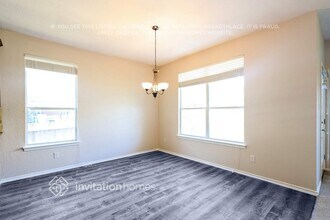 5823 Palmetto Way in San Antonio, TX - Building Photo - Building Photo