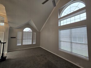 4241 Arbor Ln in Carrollton, TX - Building Photo - Building Photo