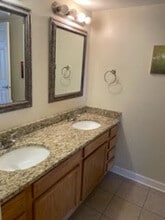 224 E Bailey Rd in Naperville, IL - Building Photo - Building Photo