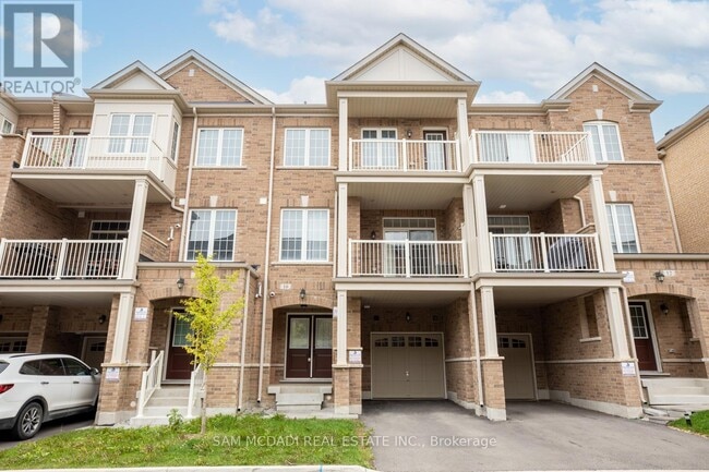property at 10 Haymarket Dr