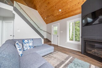 829 Chem. de la Chute in Pontiac, QC - Building Photo - Building Photo