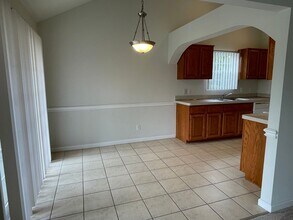 8292 W Annsbury Cir in Shelby Township, MI - Building Photo - Building Photo