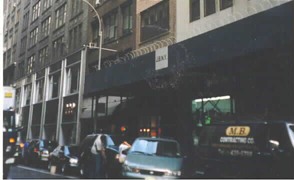 223 W 36th St