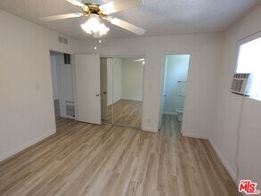 650 Westmount Dr in West Hollywood, CA - Building Photo - Building Photo