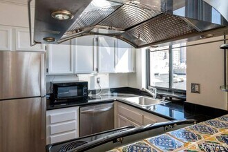 900 Bush St in San Francisco, CA - Building Photo - Building Photo