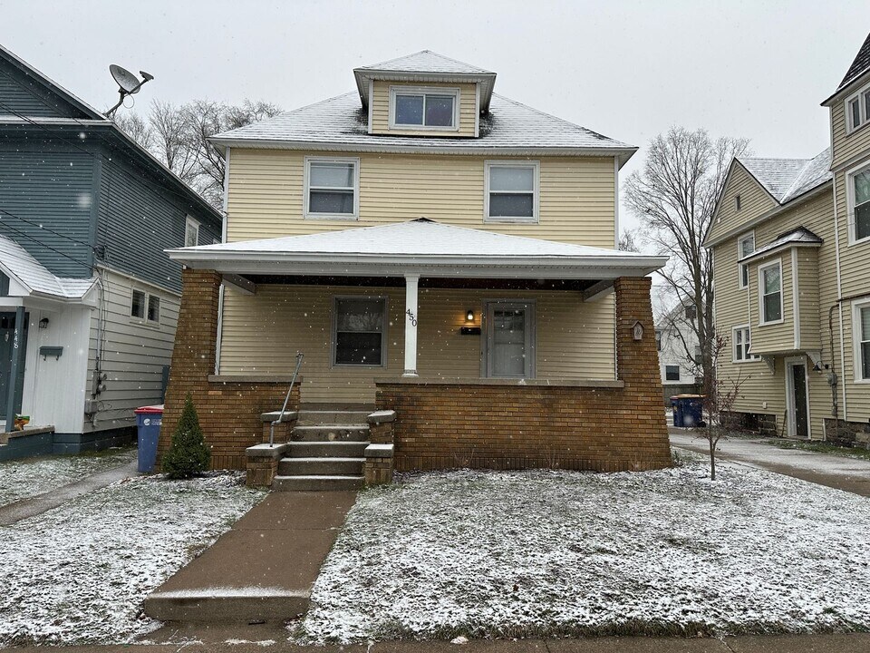 450 Ethel Ave SE in Grand Rapids, MI - Building Photo