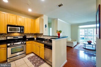 2301 25th St S in Arlington, VA - Building Photo - Building Photo