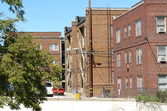 Angelo in Lincoln, NE - Building Photo - Building Photo