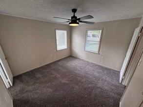 1105 Milam St, Unit 1105 in Liberty, TX - Building Photo - Building Photo
