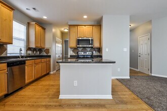 650 Ashbrittle Dr in Rolesville, NC - Building Photo - Building Photo