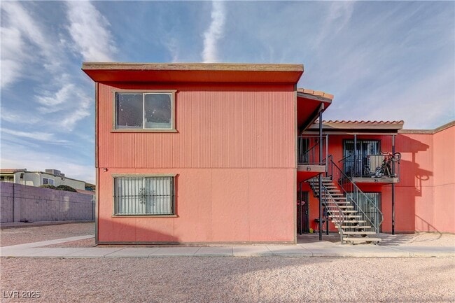 property at 3639 Kolendo Ct