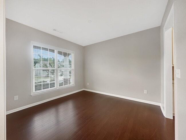 813 Firefly Ct in Griffin, GA - Building Photo - Building Photo