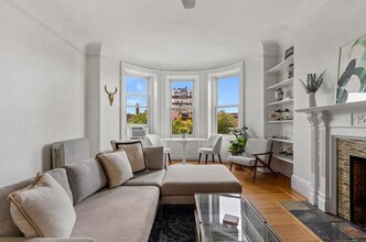 362 Commonwealth Ave in Boston, MA - Building Photo - Building Photo