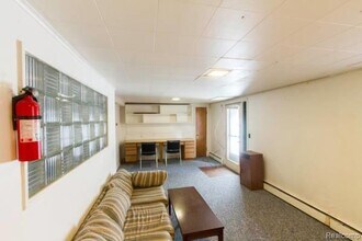 921 Mary St in Ann Arbor, MI - Foto de edificio - Building Photo