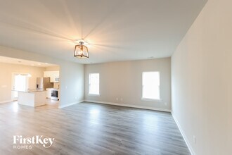 61 County Rd 1700 in Cullman, AL - Foto de edificio - Building Photo