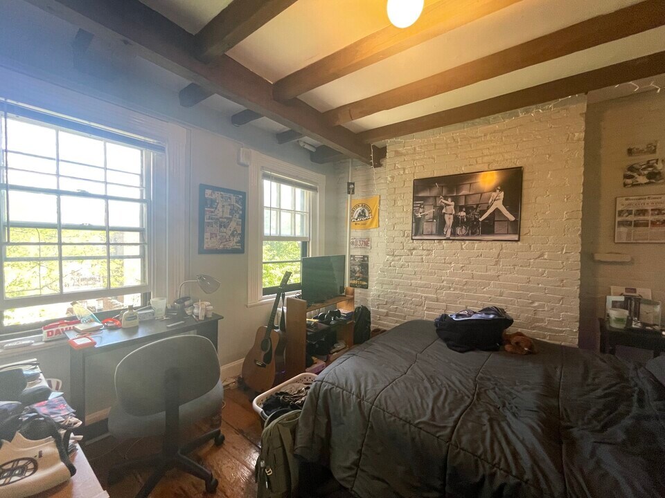 6 Champney Pl, Unit 3 in Boston, MA - Building Photo
