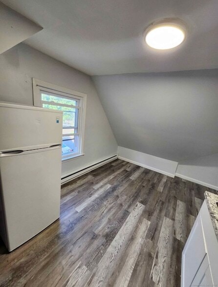 101 Goddard Ave, Unit 3 in Bridgeport, CT - Building Photo - Building Photo