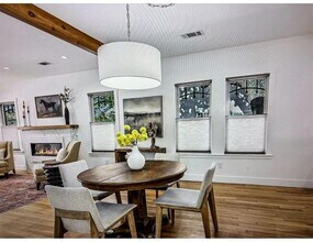 106 E 35th St in Austin, TX - Building Photo - Building Photo