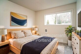 760 Plymouth Dr NE in Salem, OR - Building Photo - Building Photo