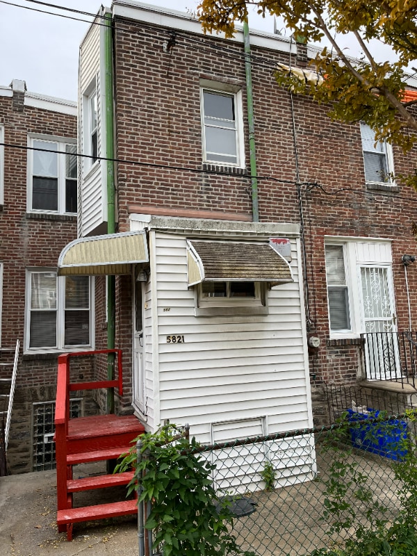 5821 N 6th St in Philadelphia, PA - Building Photo - Building Photo