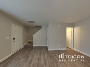 2217 Sunset Blvd in Charlotte, NC - Building Photo - Building Photo