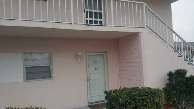 property at 18081 SE Country Club Dr