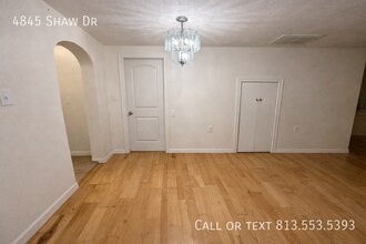 4845 Shaw Dr in Zephyrhills, FL - Building Photo - Building Photo