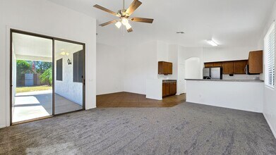 10726 W Citrus Grove Way in Avondale, AZ - Building Photo - Building Photo
