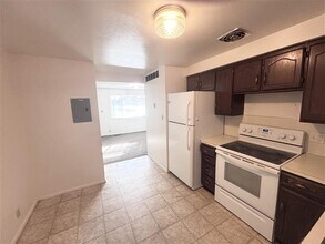 258 N 400 W St in Provo, UT - Building Photo - Building Photo