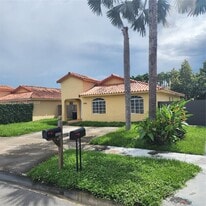 14948 SW 38th Terrace in Miami, FL - Building Photo