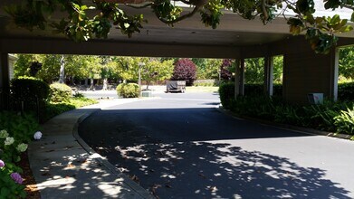 81 Valley Club Cir in Napa, CA - Building Photo - Building Photo