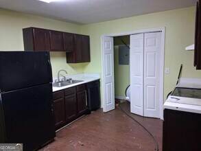 209 E Wilson St in Villa Rica, GA - Building Photo - Building Photo