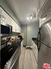 201 Ocean Ave Ext in Santa Monica, CA - Building Photo - Building Photo