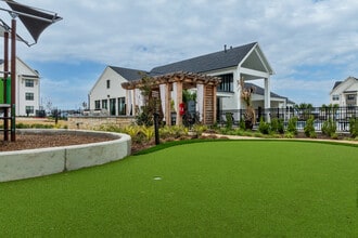 3600 Capitol View (Slaughter) in Austin, TX - Foto de edificio - Other