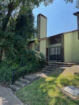 1748 Timberwood Dr in Austin, TX - Building Photo