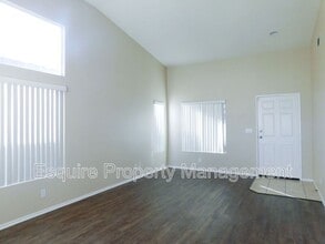 435 Paseo Del Valle in Camarillo, CA - Building Photo - Building Photo
