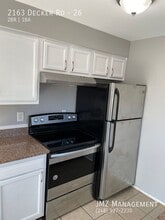 2163 Decker Rd in Walled Lake, MI - Building Photo - Building Photo