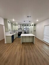 703 Martinique Ave in Dallas, TX - Building Photo - Building Photo