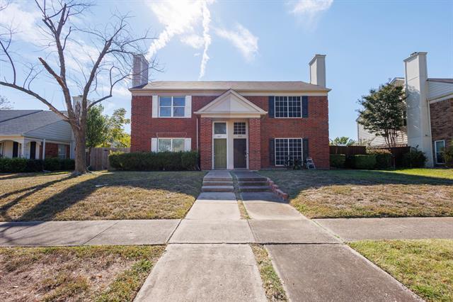 2317 Forestbrook Dr in Garland, TX - Foto de edificio