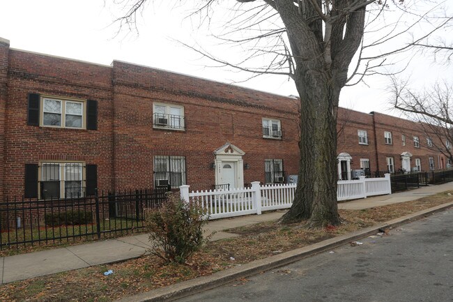 1723 Capitol Ave NE in Washington, DC - Building Photo - Building Photo